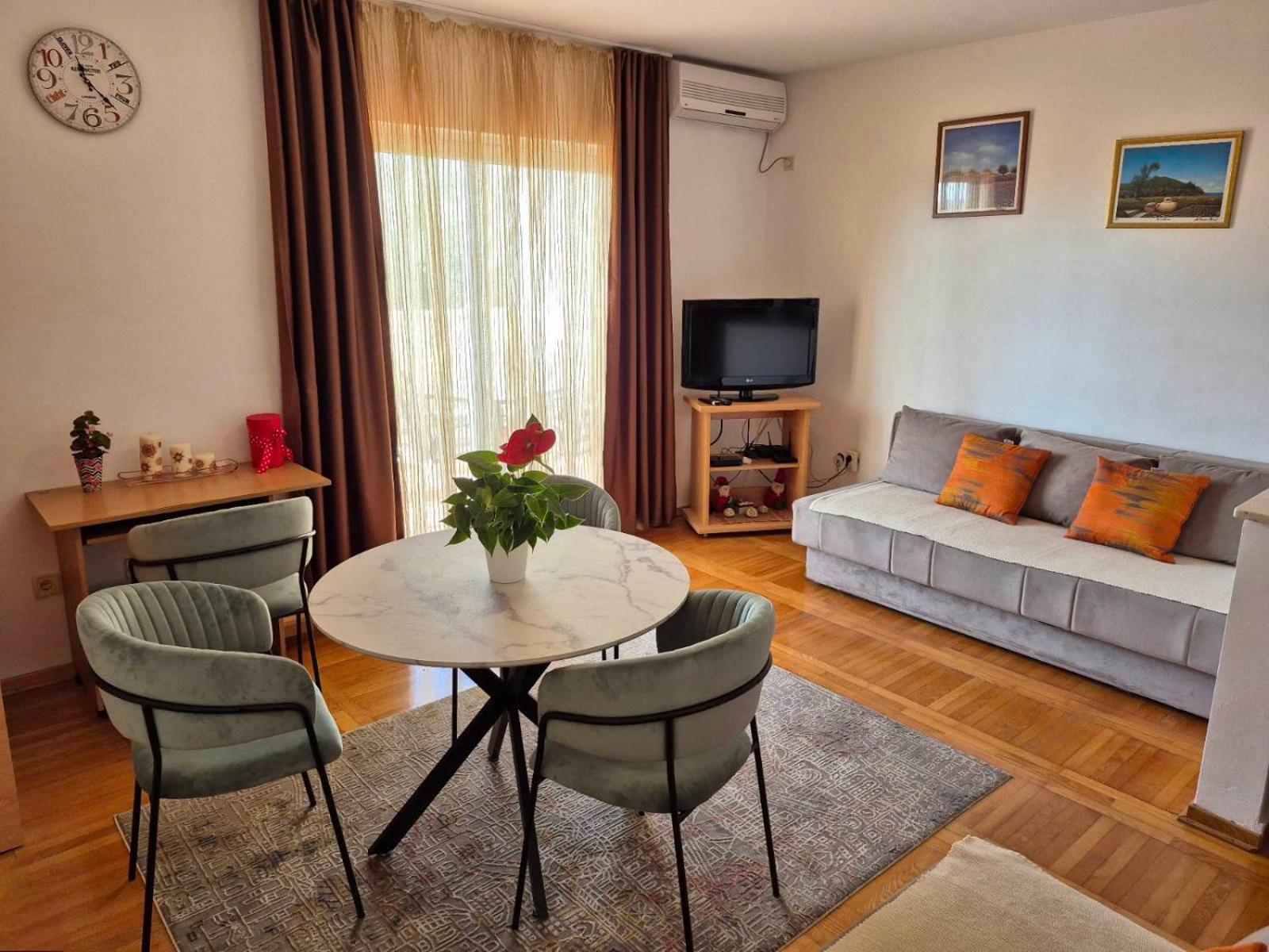 One Bedroom Apartment Ljilja Sveti Stefan Exterior foto
